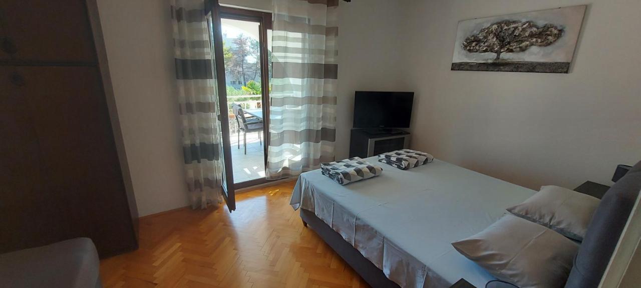 Apartments Skelin Vodice Exterior foto