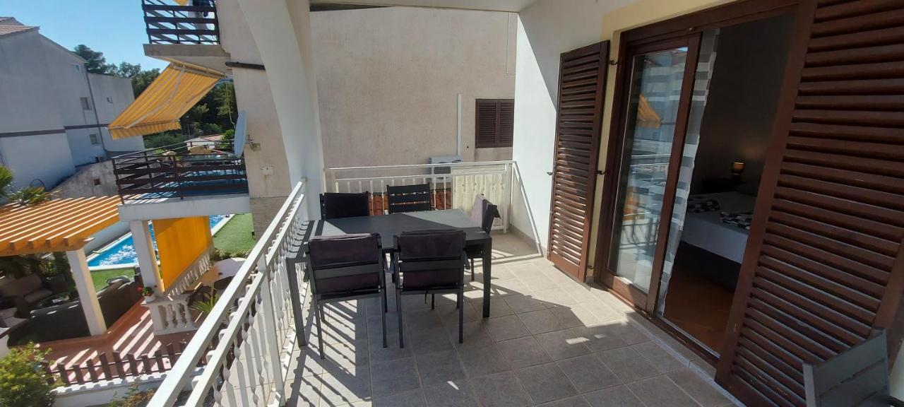 Apartments Skelin Vodice Exterior foto