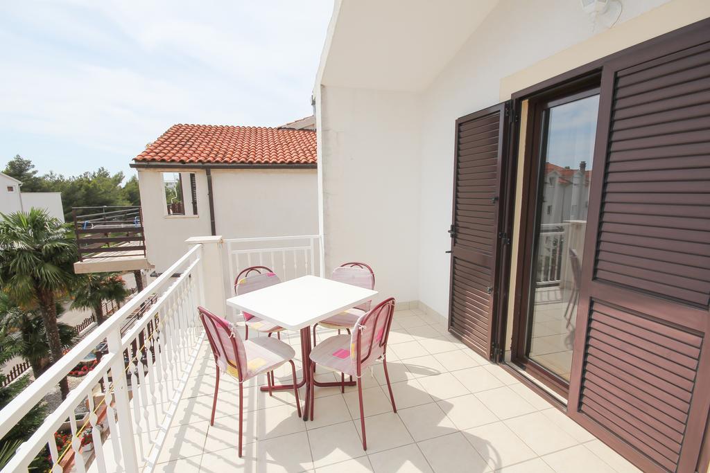 Apartments Skelin Vodice Quarto foto