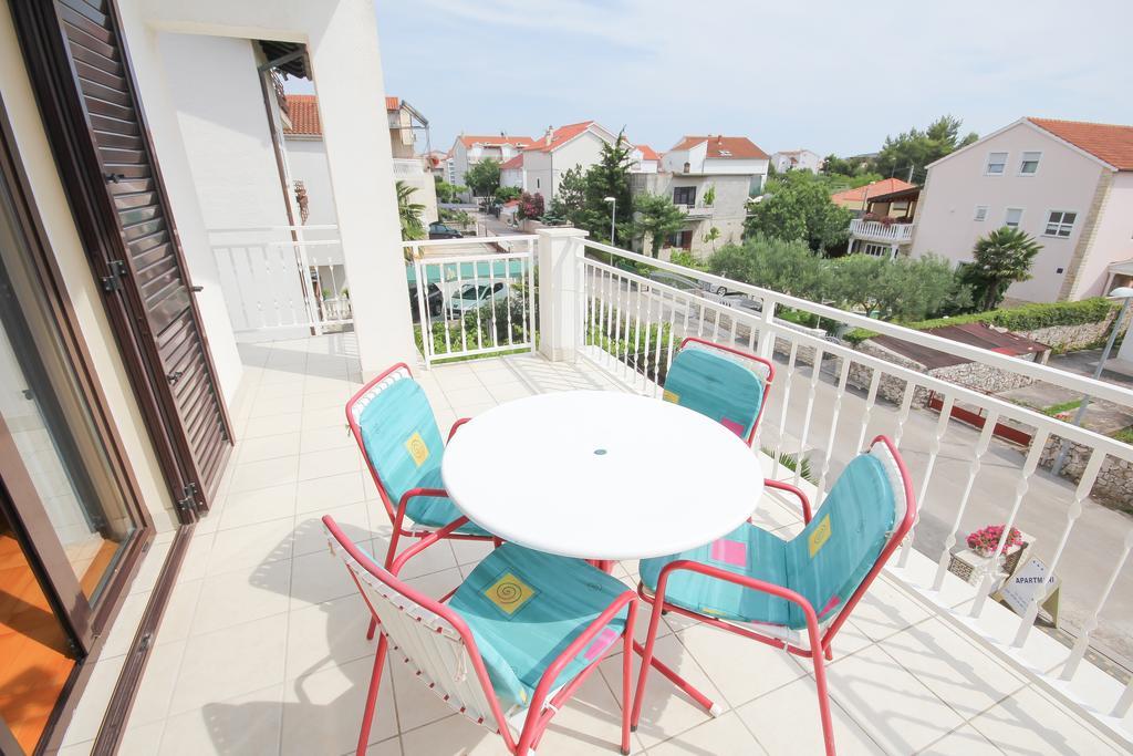 Apartments Skelin Vodice Quarto foto