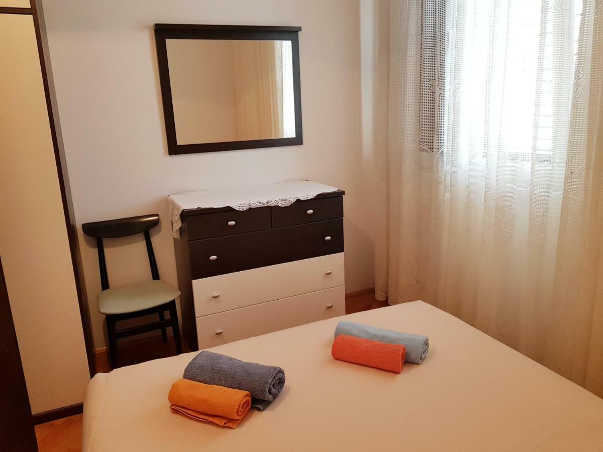 Apartments Skelin Vodice Exterior foto