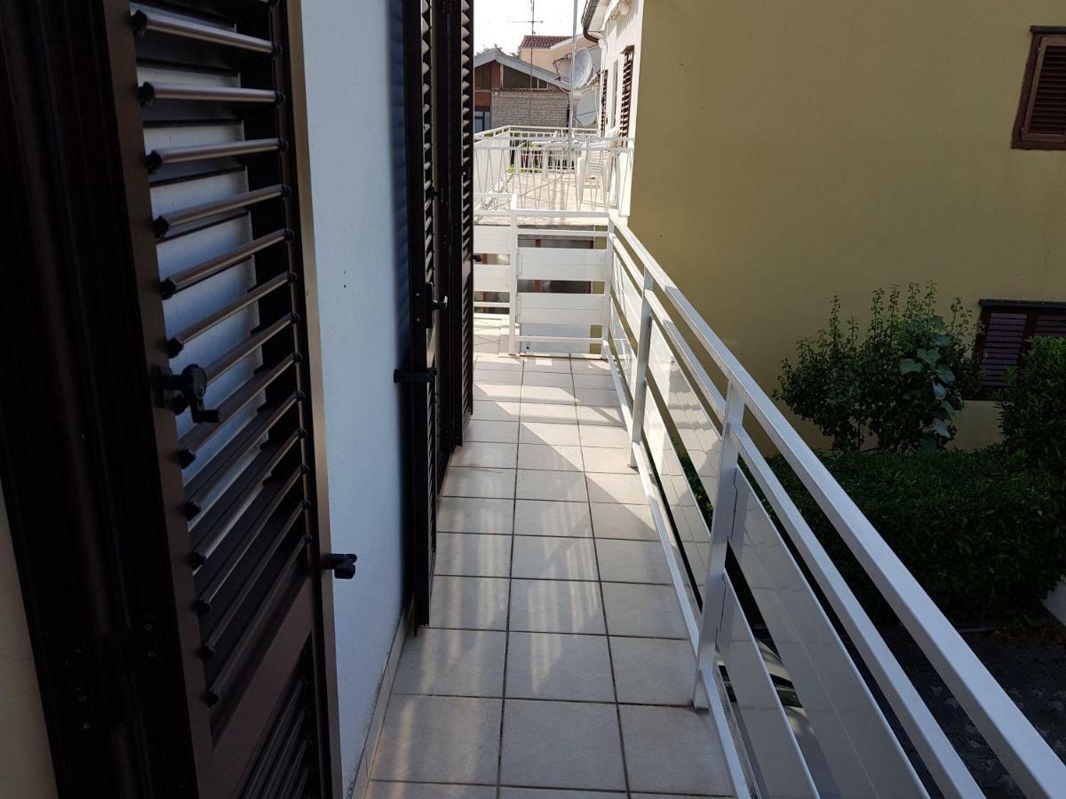 Apartments Skelin Vodice Exterior foto